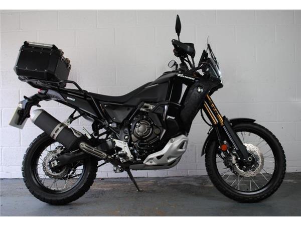 2024 Yamaha WORLD RAID BLACK