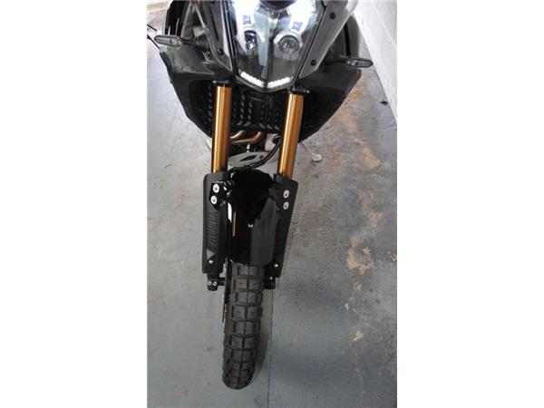 2024 Yamaha WORLD RAID BLACK