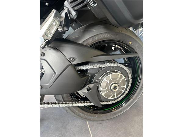 2025 Kawasaki Ninja H2 SX