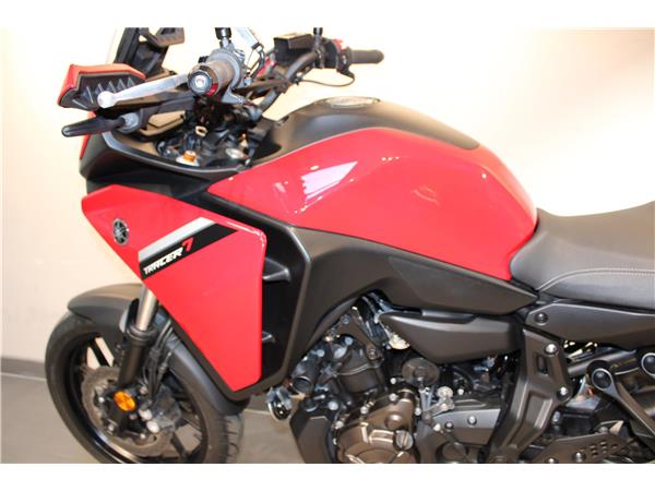 YAMAHA TRACER 7
