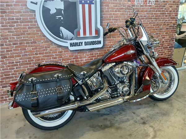 2014 HARLEY-DAVIDSON HERITAGE