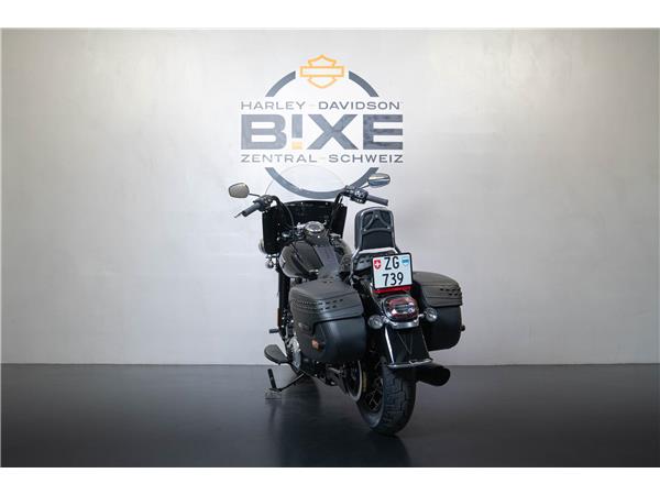 2025 harley-davidson FLHC Heritage Classic 117