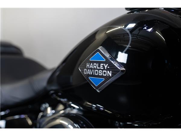 2025 harley-davidson FLHC Heritage Classic 117