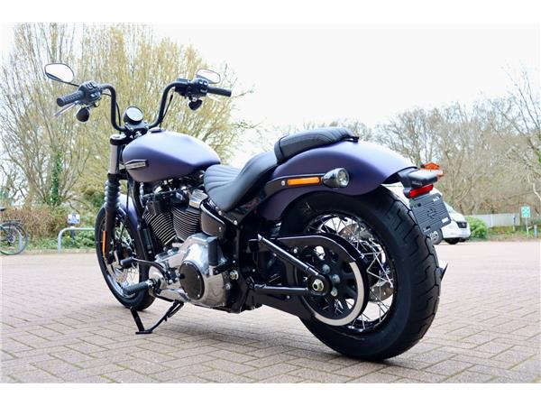 2025 HARLEY-DAVIDSON STREET BOB
