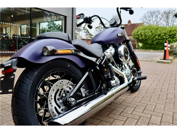 2025 HARLEY-DAVIDSON STREET BOB