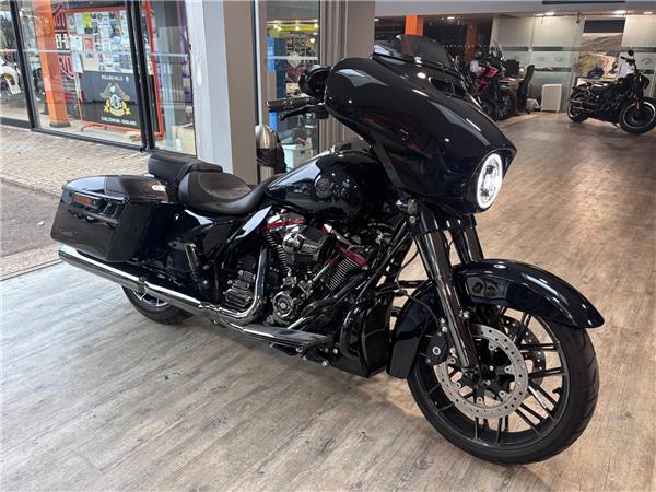 2022 HARLEY-DAVIDSON CVO FLHXSE STREET GLIDE