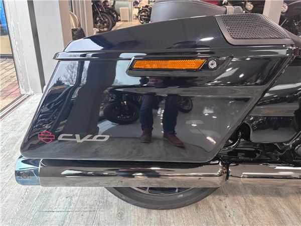 2022 HARLEY-DAVIDSON CVO FLHXSE STREET GLIDE