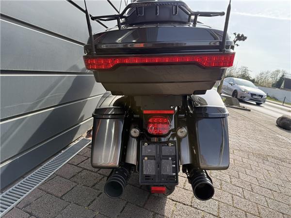 FLHTKSE CVO Ultra Limited Wilbers,Jekill,Lenker