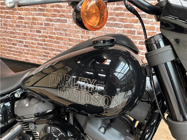 2023 HARLEY-DAVIDSON LOW RIDER