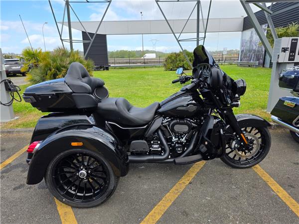 2025 HARLEY-DAVIDSON TRI GLIDE