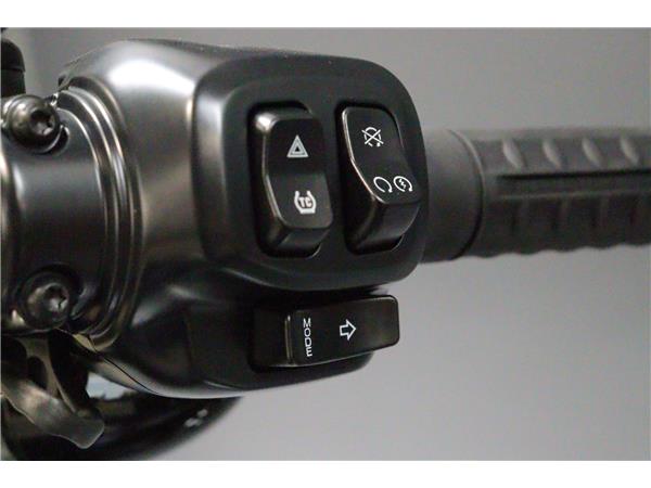 2025 HARLEY-DAVIDSON SOFTAIL FXBB STREET BOB