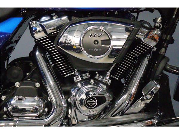 2025 HARLEY-DAVIDSON TOURING FLHX STREET GLIDE