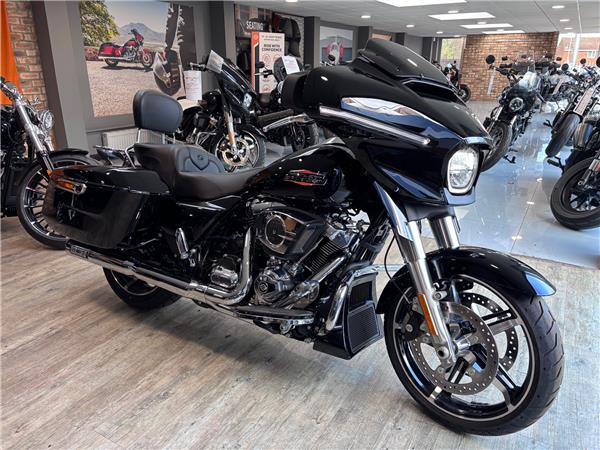 2024 HARLEY-DAVIDSON TOURING FLHX STREET GLIDE