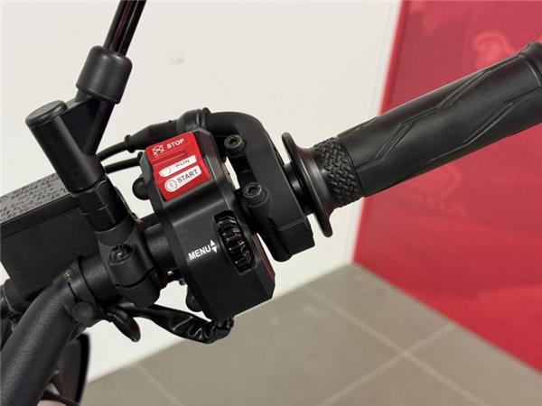 2025 Yamaha MT-125 Grey