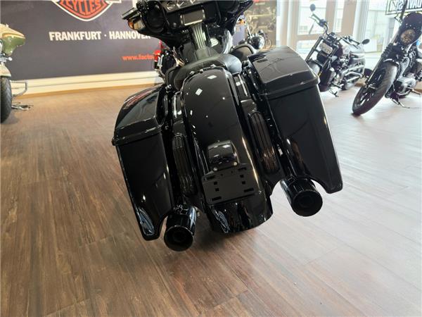 CVO STREET GLIDE 