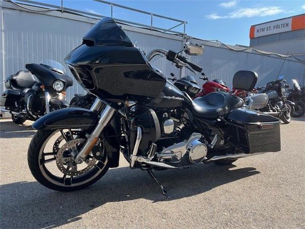 2015 Harley-Davidson Touring Road Glide Special FLTRXS