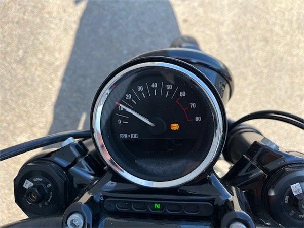 2016 Harley-Davidson Sportster XL 1200CX Roadster