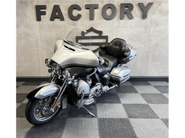 Electra Glide Ultra Ltd. CVO 