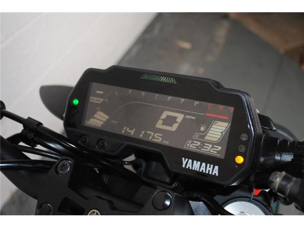 2022 Yamaha MT-125 CYAN