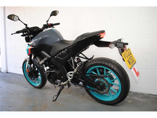 2022 Yamaha MT-125 CYAN