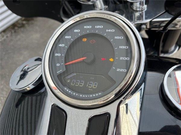 2020 Harley-Davidson Softail Sport Glide FLSB