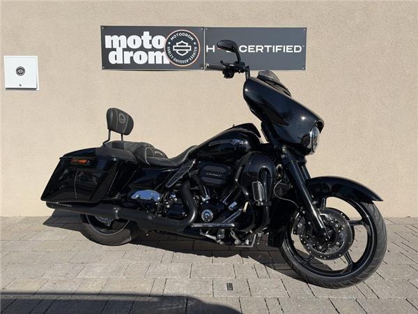 2016 Harley-Davidson CVO Street Glide FLHXSE