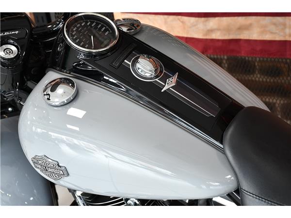 2024 HARLEY-DAVIDSON ROAD KING SPECIAL