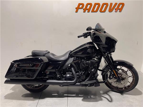 Harley-Davidson Street Glide ST