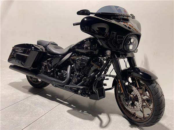 Harley-Davidson Street Glide ST