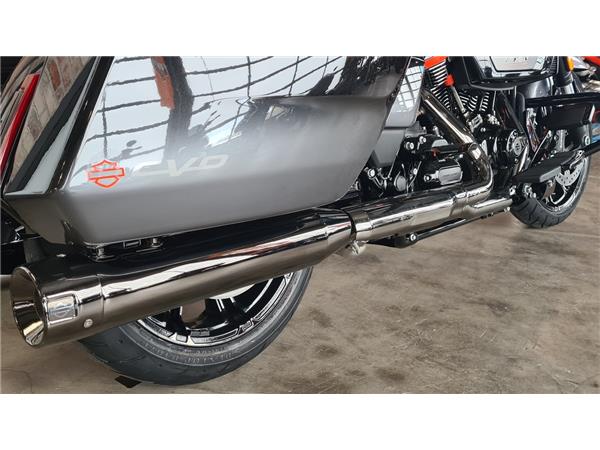 FLHXSE CVO STREET GLIDE 