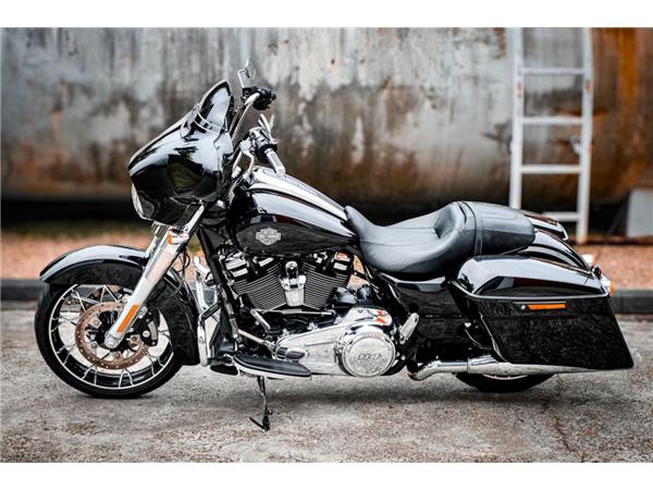 Street Glide Special 114 