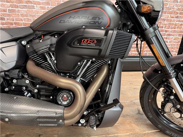 2019 HARLEY-DAVIDSON FXDR