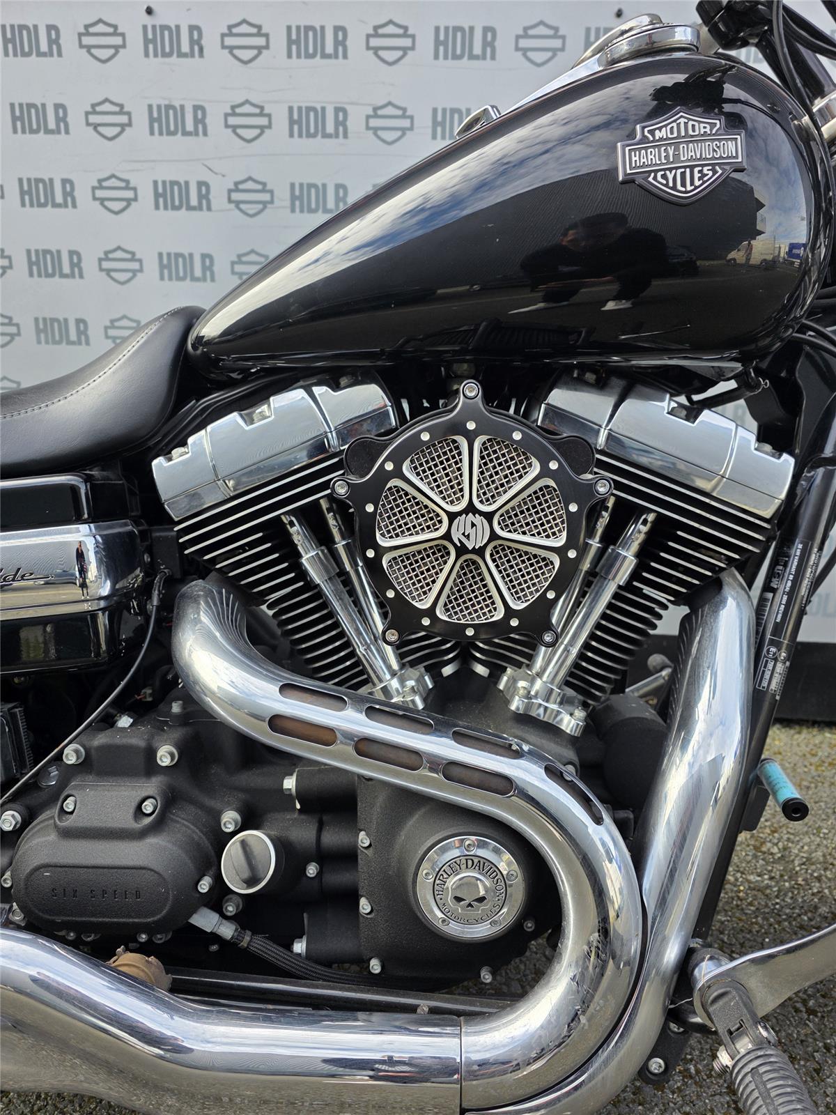2011 HARLEY-DAVIDSON WIDE GLIDE