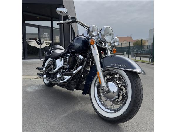 2016 HARLEY-DAVIDSON DELUXE