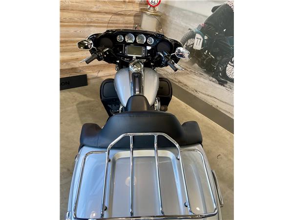 2015 HARLEY-DAVIDSON ELECTRA GLIDE