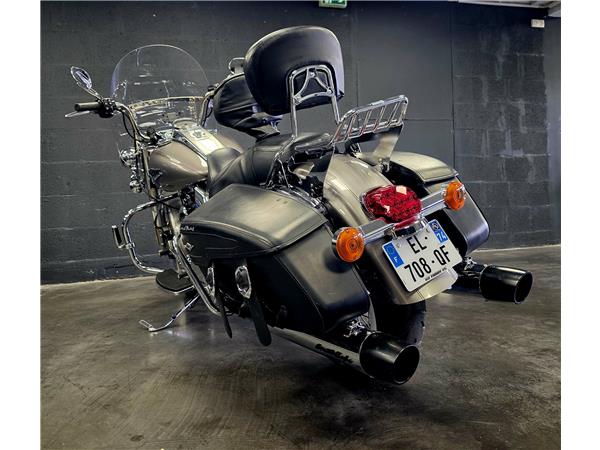 2017 HARLEY-DAVIDSON ROAD KING