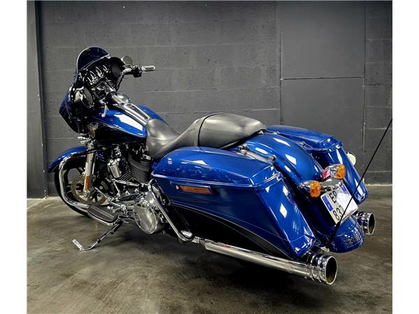 2017 HARLEY-DAVIDSON STREET GLIDE