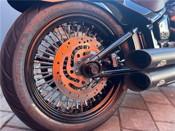 2020 Harley-Davidson Softail Street Bob FXBB