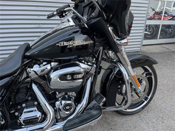 2019 Harley-Davidson Street Glide FLHX