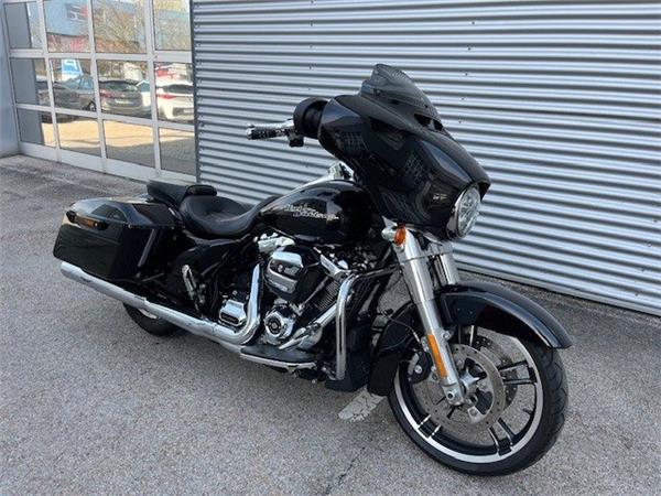 2019 Harley-Davidson Street Glide FLHX