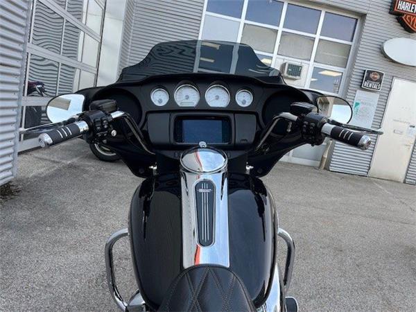 2019 Harley-Davidson Street Glide FLHX