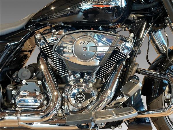 2025 harley-davidson FLHX Street Glide 117