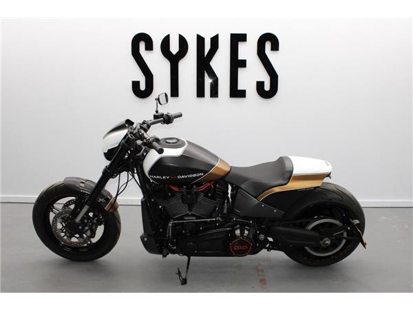 2019 Harley-Davidson FXDR 114