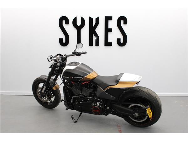 2019 Harley-Davidson FXDR 114