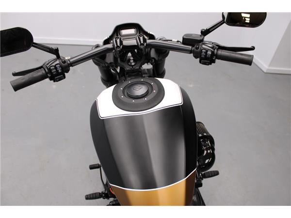 2019 Harley-Davidson FXDR 114