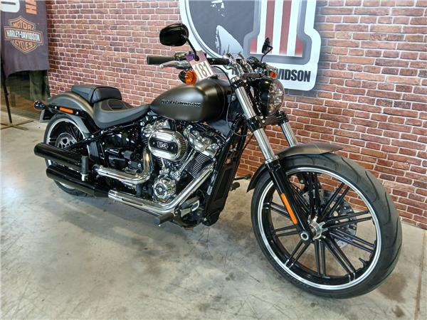 2021 HARLEY-DAVIDSON BREAKOUT