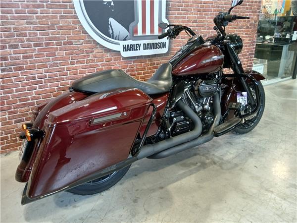 2020 HARLEY-DAVIDSON ROAD KING