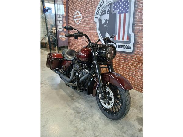 2020 HARLEY-DAVIDSON ROAD KING