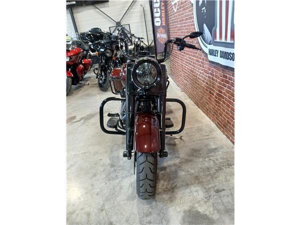 2020 HARLEY-DAVIDSON ROAD KING