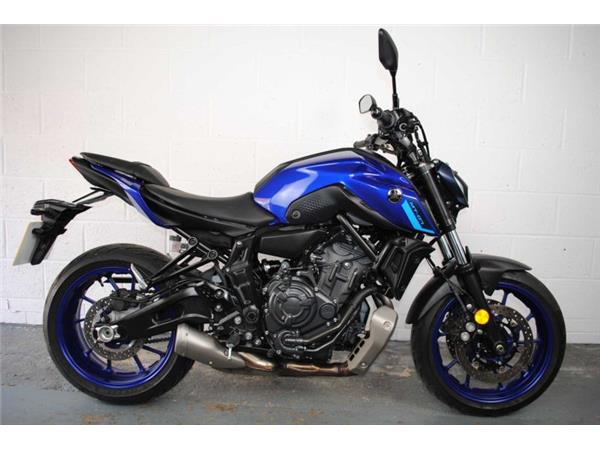 2024 Yamaha MT-07 BLUE